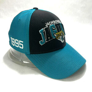 Vintage New Era 39Thirty Jacksonville Jaguar NFL Teal Black Football Cap